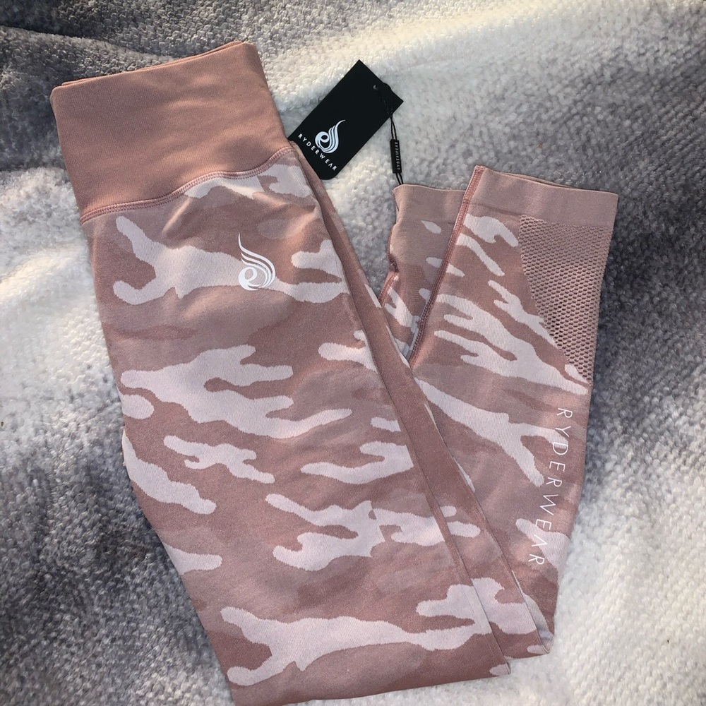 Ryderwear high waisted seamless leggings